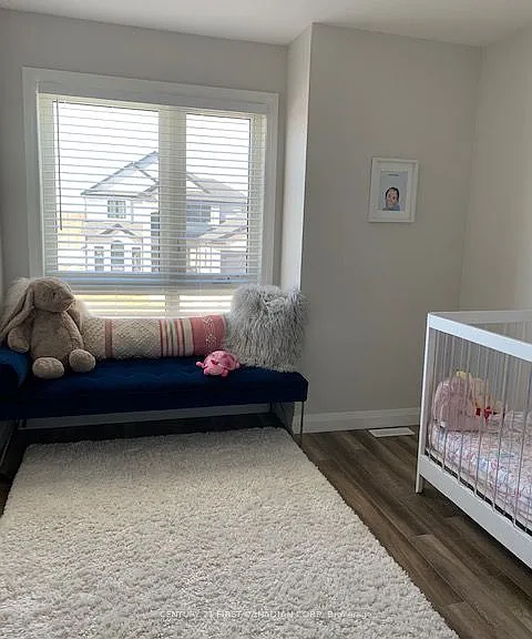 827 Kleinburg Dr E — Photo 20
