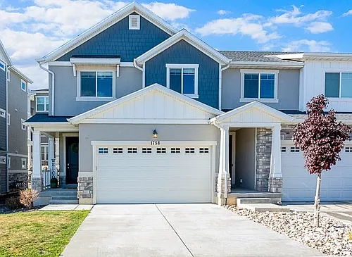 1758 W Newcastle Ln Photo 1