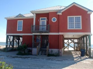 323 Audubon Pl, Dauphin Island, AL 36528