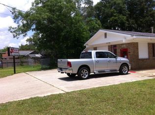 1112 S Madison St, Albany, GA 31701