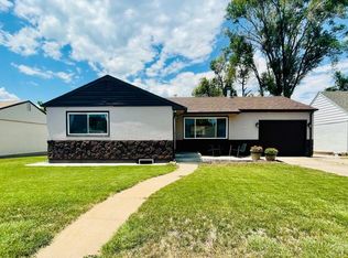 1519 Lexington Rd, Pueblo, CO 81001