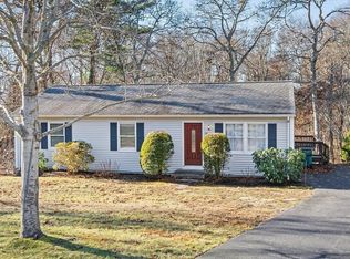 28 Burnside St, Plymouth, MA 02360