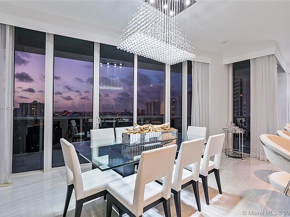 5th image of 4100 Island Blvd Unit 1704