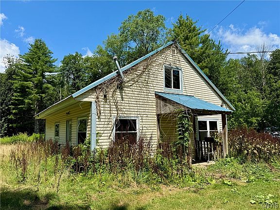 3rd image of 10587 Rowell Rd