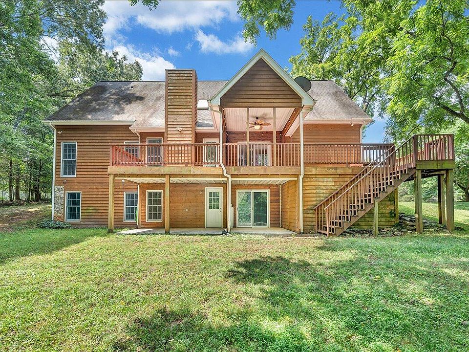 1st image of 55 Walnut Trace Dr