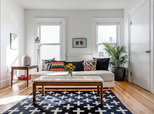 33 Smith St #2, Portland, ME 04101