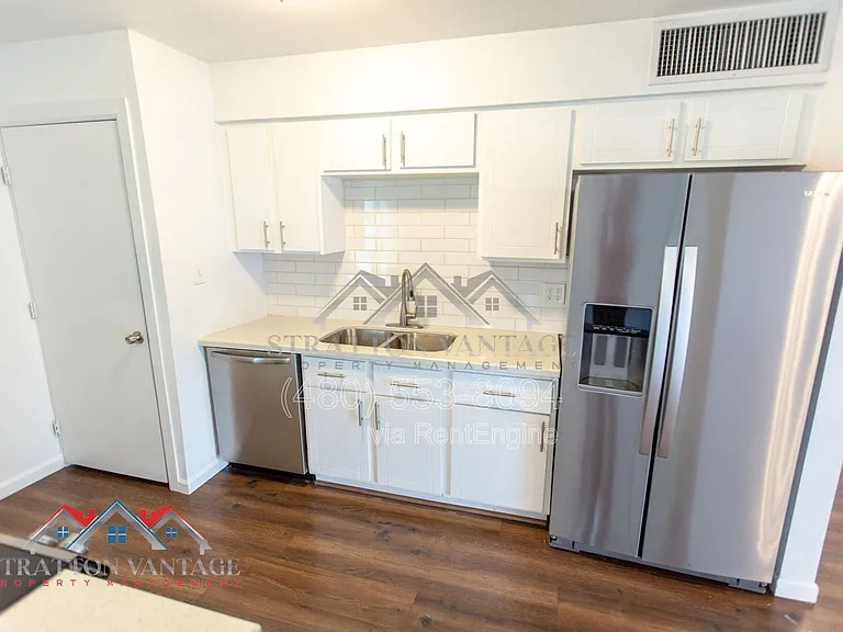 2602 W Columbine Dr — Photo 11