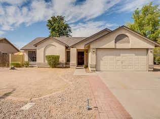 712 W Mission Dr, Chandler, AZ 85225