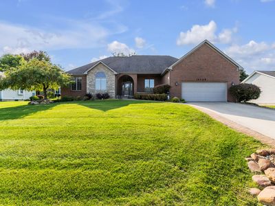 16208 Pine Lake Forest Dr, Linden, MI, 48451