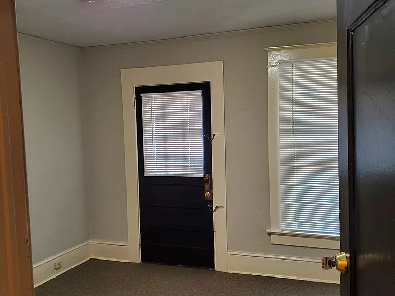 1018 Hemphill Ave NW — Photo 11