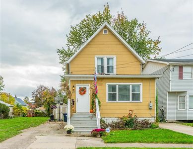 81 Modern Ave, Lackawanna, NY, 14218
