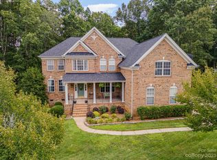 11100 Persimmon Creek Dr, Mint Hill, NC 28227