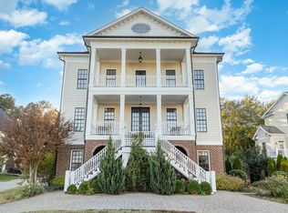 2720 Charleston Oaks Dr, Raleigh, NC 27614