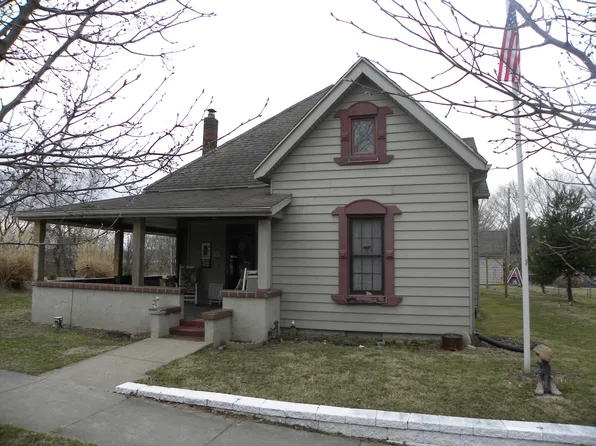 469 S Main St, Spencer, IN 47460