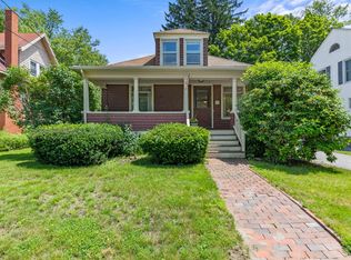 26 Hastings St, Portland, ME 04102