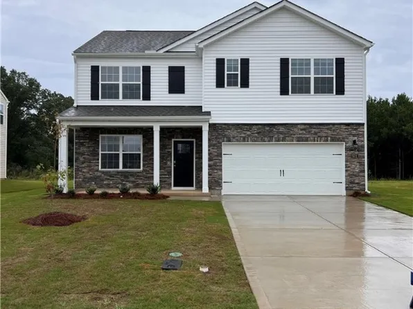 5631 Tantobie Rd Lot 48, Fayetteville, NC 28314