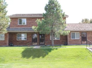 2102 Chatalet Ln APT B, Pueblo, CO 81005