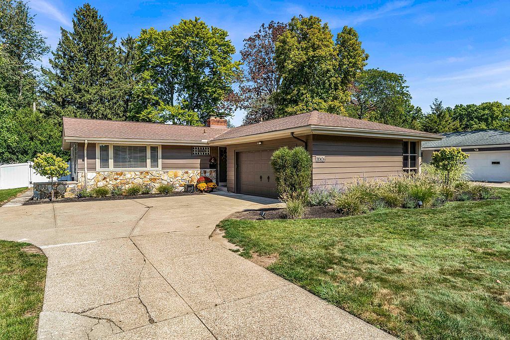 Real estate listing image