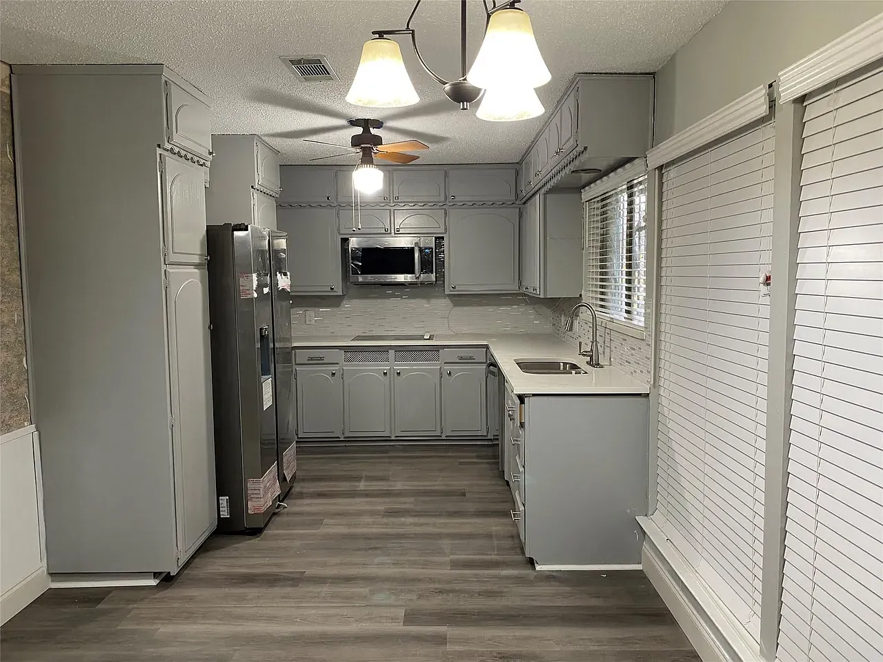4 bed, 1803 sqft, $2,350 — Photo 4