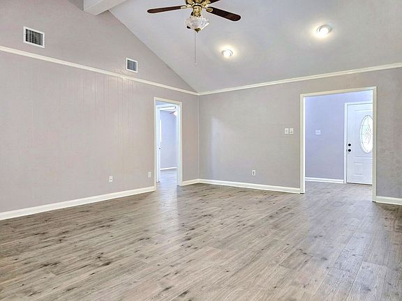4th image of 218 Coppersmith Dr