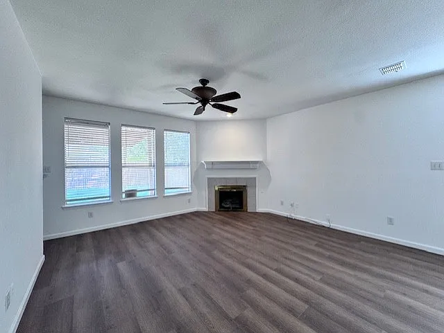 1525 Fallcreek Ct — Photo 5