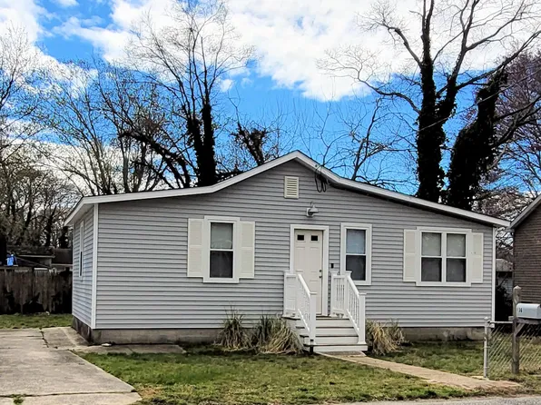 136 E Bates Ave, Villas, NJ 08251