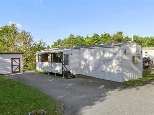 2 Dewey Drive, Topsham, ME 04086