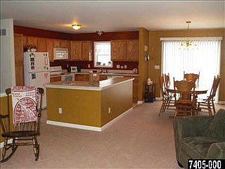 1st image of 13 Glenwood Dr