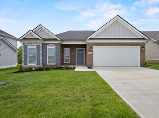 1097 Mission Dr, Richmond, KY 40475