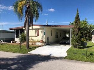 5525 Colonial Rd, North Fort Myers, FL 33917
