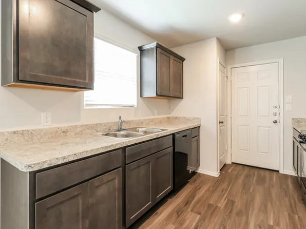 121 Arango Way, Everman, TX 76140