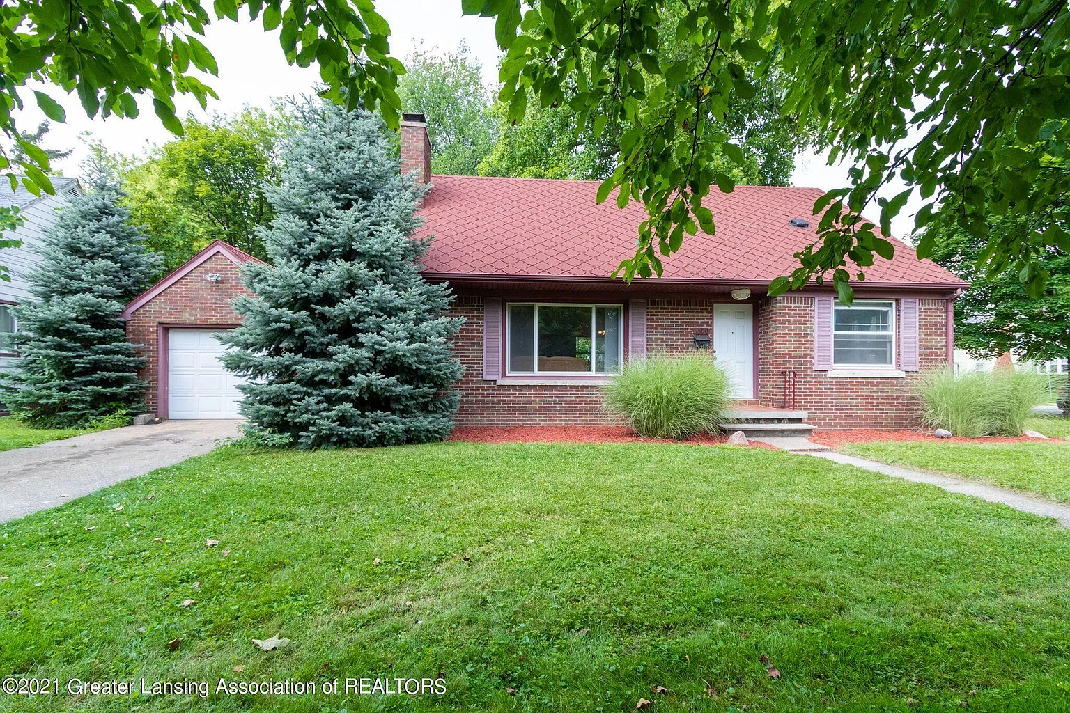 1500 W Hillsdale St photo 1