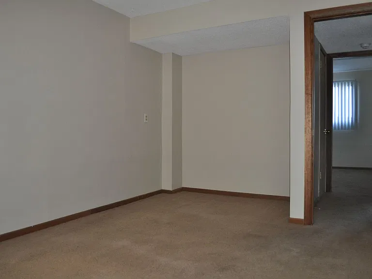 2103 Clarkview Dr — Photo 19