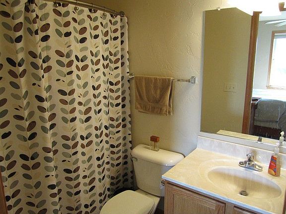 3rd image of 506 Dewberry Dr