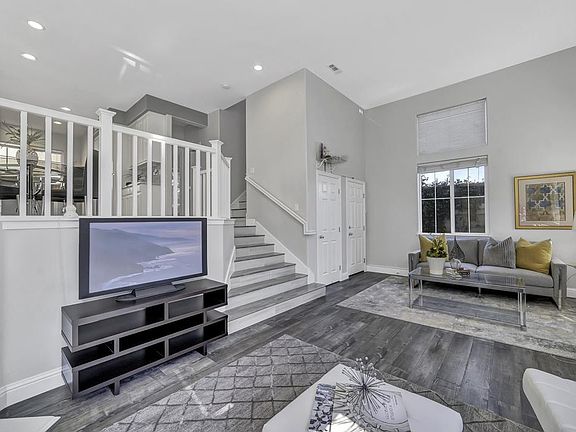5th image of 3172 Tuscolana Way