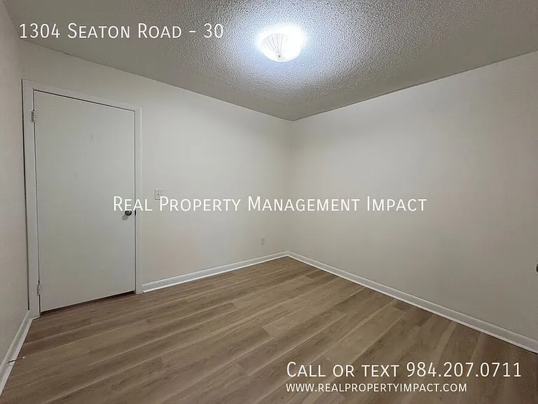 1304 Seaton Rd #30 — Photo 38