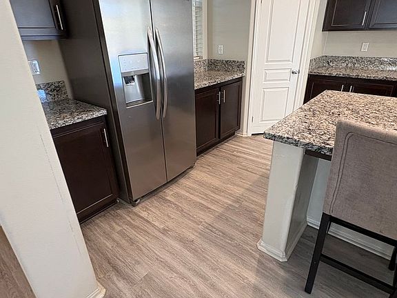 4th image of 40078 Calle Real #61