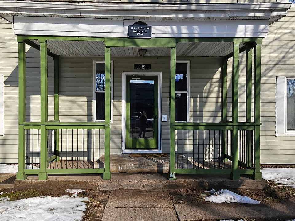 1st image of 208 West Ave N
