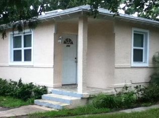486 Oak St, New Smyrna Beach, FL 32168