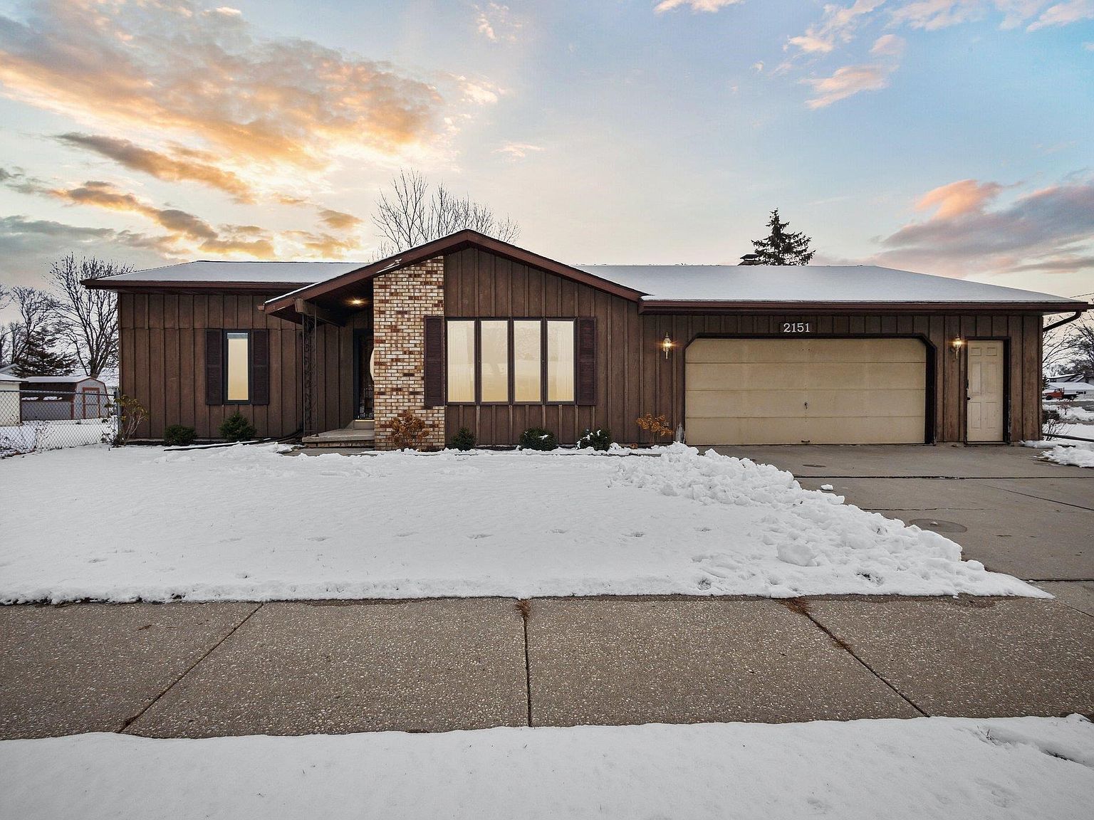 2151 Libal St, Green Bay, WI 54301 Zillow