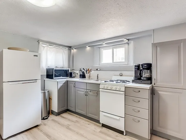 3926 W 26th Ave — Photo 21