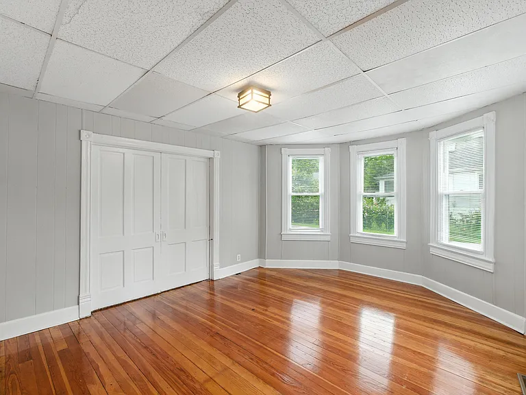 5100 Berwyn Rd — Photo 6