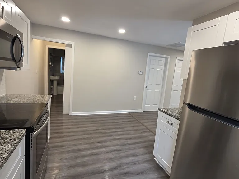 5622 Edith St #5622 — Photo 9