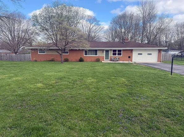 1038 Bayfield Dr, Dayton, OH 45430