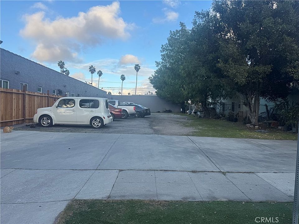 1st image of 1010 N Marine Ave #11