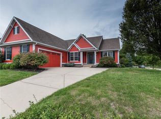 13012 Whitten Dr, Fishers, IN 46037
