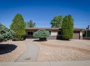 10417 Gloria Pl NE, Albuquerque, NM 87112
