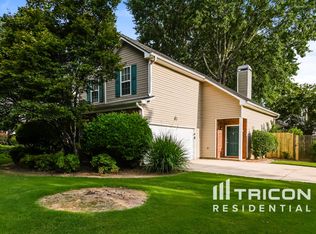 136 Grove Park Ln, Woodstock, GA 30189