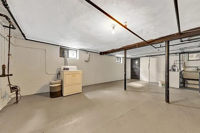 64 Wilbur Ave #A — Photo 13