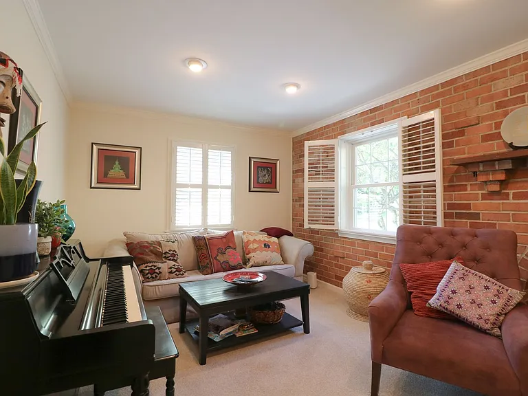 14601 Melinda Ln — Photo 4